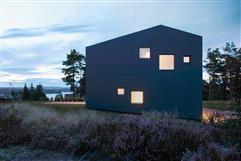 Traditional forms reinterpreted – Villa Void, Norway